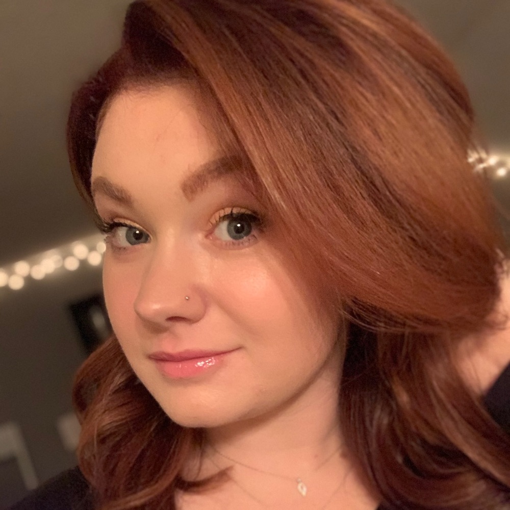 Meet your Posher, Danielle